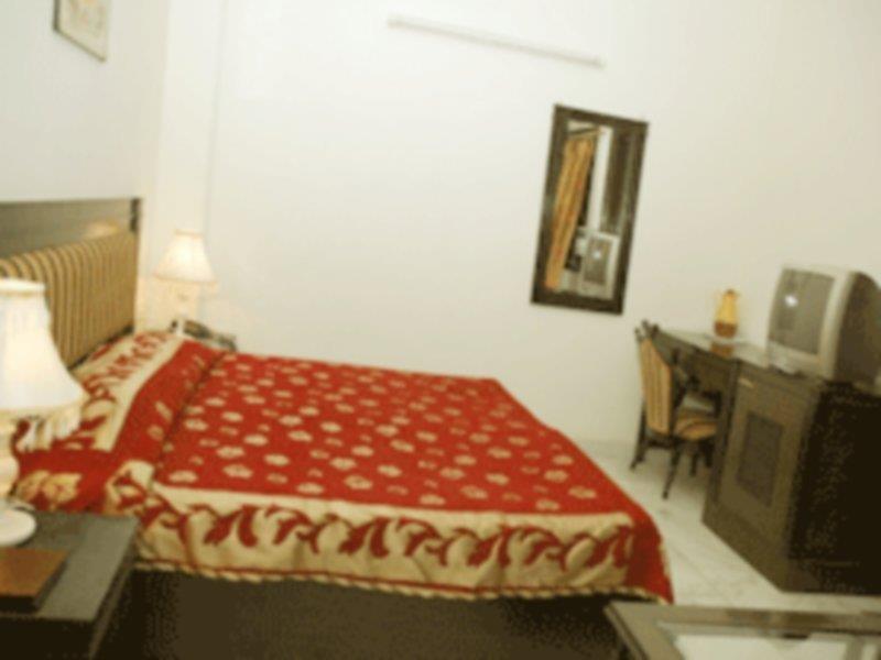 Hotel O Grand Central Delhi  Eksteriør billede